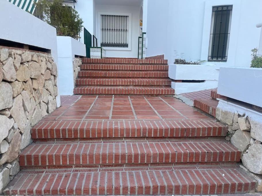 Love Rent4 Malaga Yolamar Беналмадена Екстериор снимка