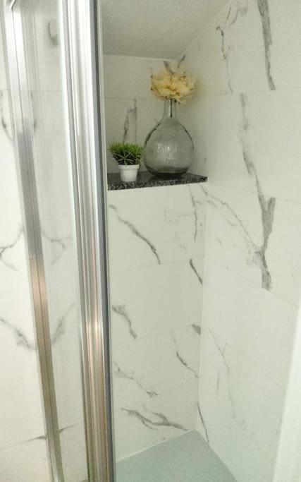 Love Rent4 Malaga Yolamar Беналмадена Екстериор снимка