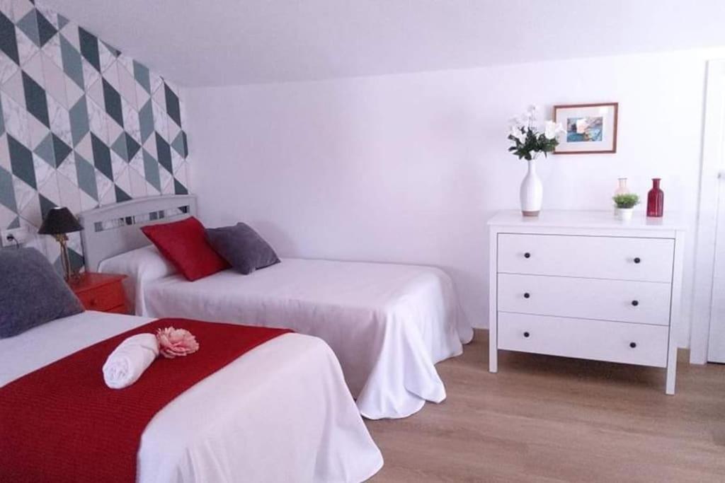 Love Rent4 Malaga Yolamar Беналмадена Екстериор снимка