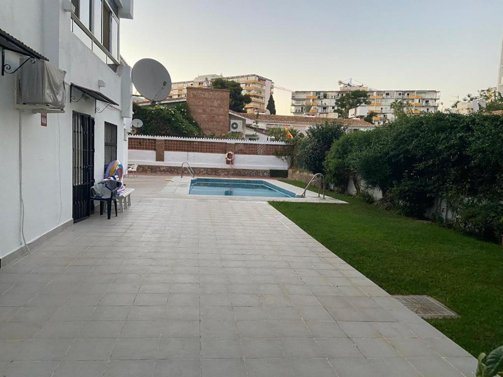 Love Rent4 Malaga Yolamar Беналмадена Екстериор снимка